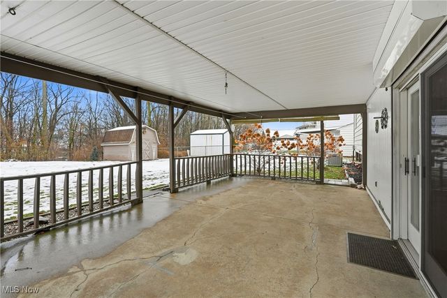 7130 Lakeview Drive, Parma, OH 44129