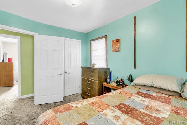 26351 Blumfield Street, Roseville, MI 48066