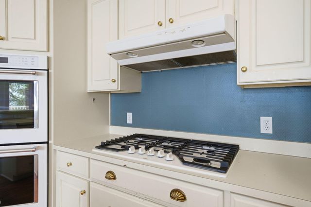 8127 Pompano Street, Navarre, FL 32566