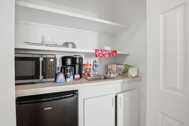 8127 Pompano Street, Navarre, FL 32566