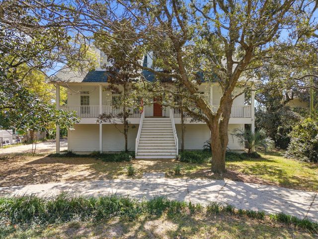 8127 Pompano Street, Navarre, FL 32566