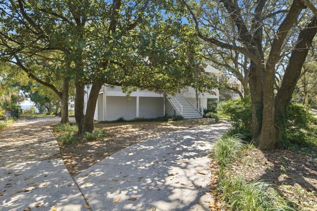 8127 Pompano Street, Navarre, FL 32566