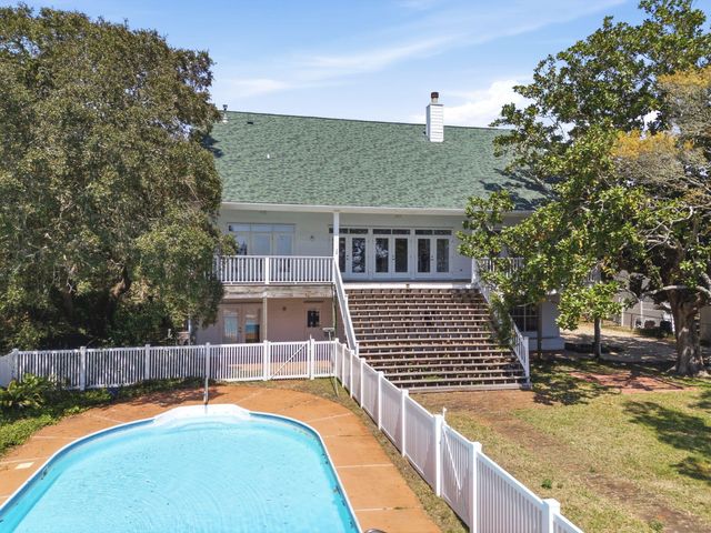 8127 Pompano Street, Navarre, FL 32566