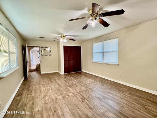 2057 GLEN GARDNER Drive, Jacksonville, FL 32246