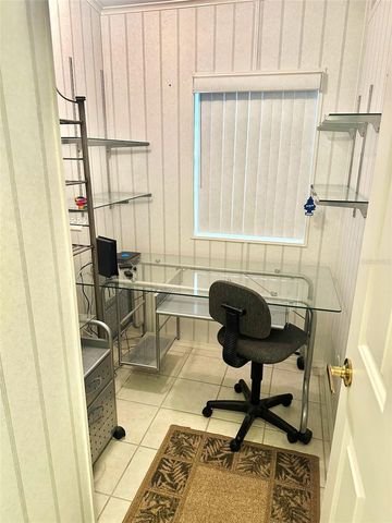 11244 101ST WAY 136, Largo, FL 33773