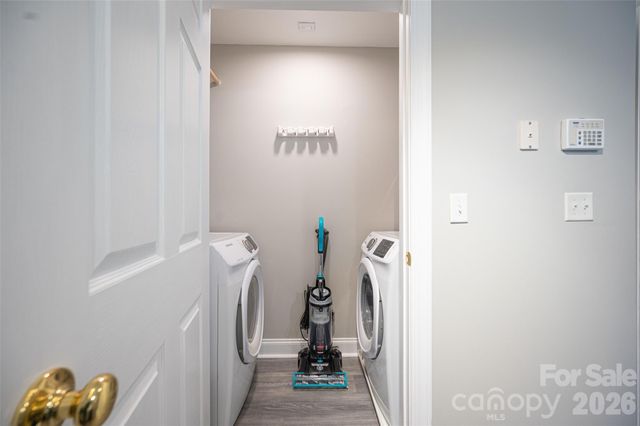 3148 Walnut Park Drive, Charlotte, NC 28262