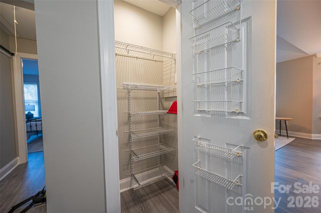 3148 Walnut Park Drive, Charlotte, NC 28262