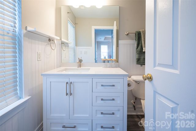 3148 Walnut Park Drive, Charlotte, NC 28262