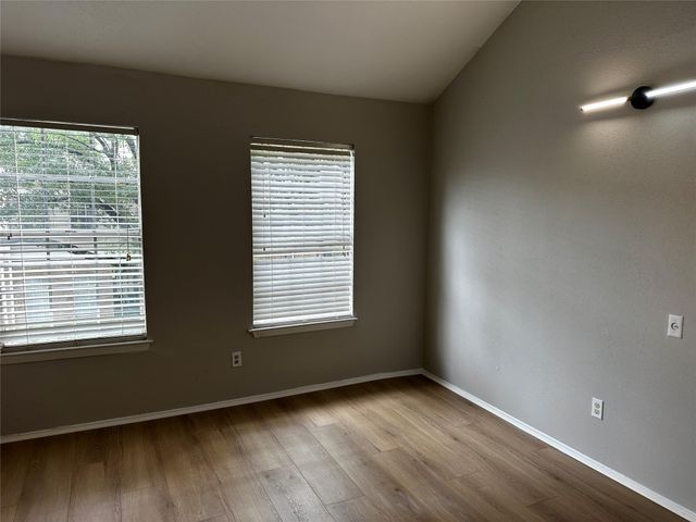 11710 Southlake Drive 12, Houston, TX 77077
