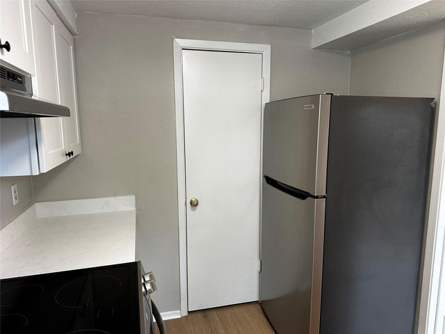 11710 Southlake Drive 12, Houston, TX 77077