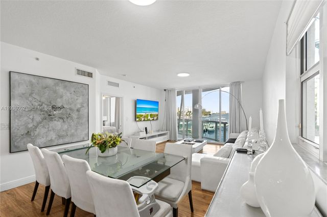 7918 Harbor Island Dr 212, North Bay Village, FL 33141