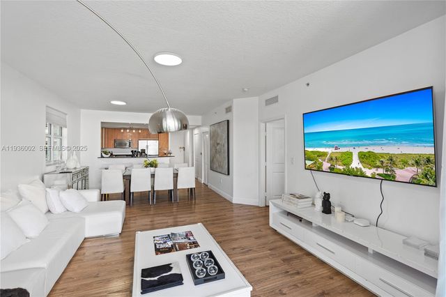 7918 Harbor Island Dr 212, North Bay Village, FL 33141