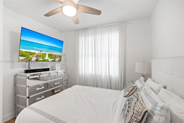 7918 Harbor Island Dr 212, North Bay Village, FL 33141