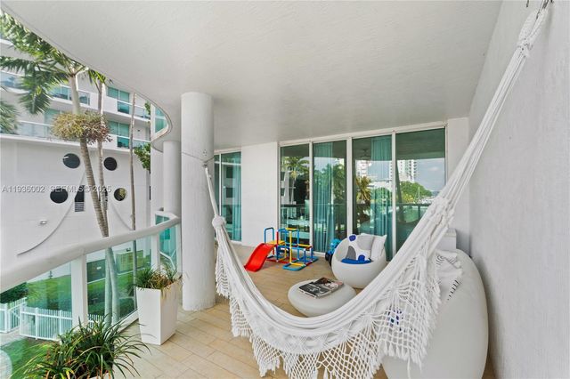 7918 Harbor Island Dr 212, North Bay Village, FL 33141