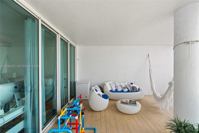 7918 Harbor Island Dr 212, North Bay Village, FL 33141