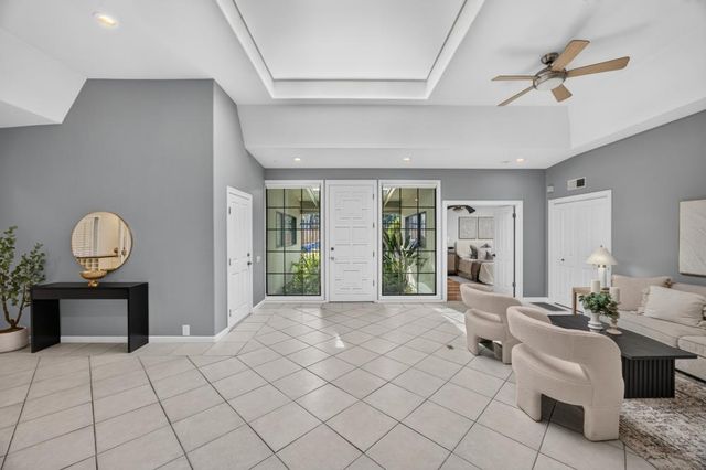 5848 Riddio St, Citrus Heights, CA 95610