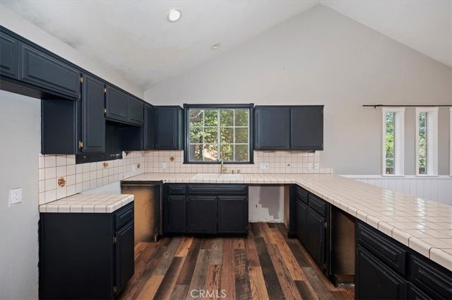 26620 Modoc, Lake Arrowhead, CA 92352