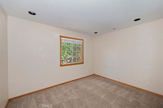 26620 Modoc, Lake Arrowhead, CA 92352