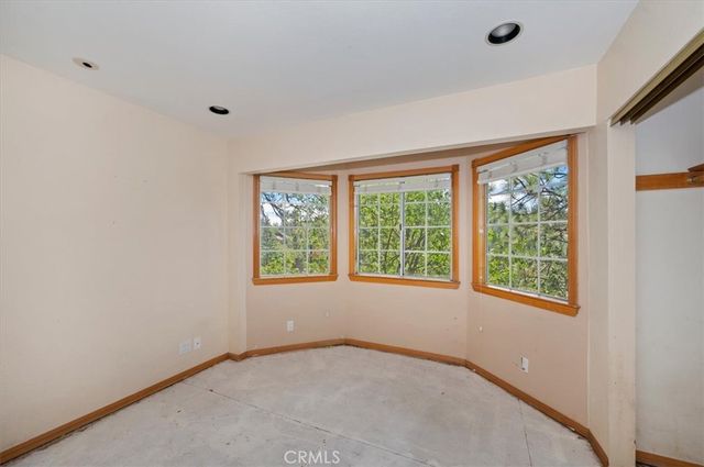 26620 Modoc, Lake Arrowhead, CA 92352
