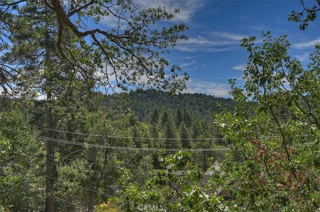 26620 Modoc, Lake Arrowhead, CA 92352