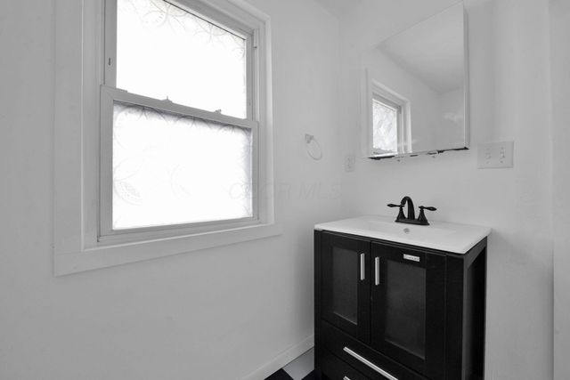 1408 Briarwood Avenue, Columbus, OH 43211