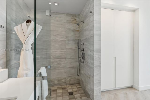 2201 Collins Ave 1511, Miami Beach, FL 33139