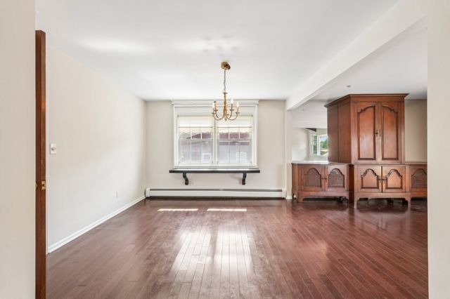 3 Wedgewood Dr, West Orange Twp., NJ 07052