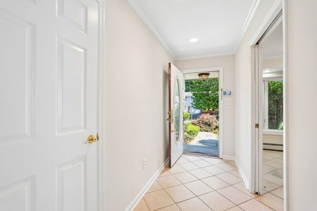 3 Wedgewood Dr, West Orange Twp., NJ 07052