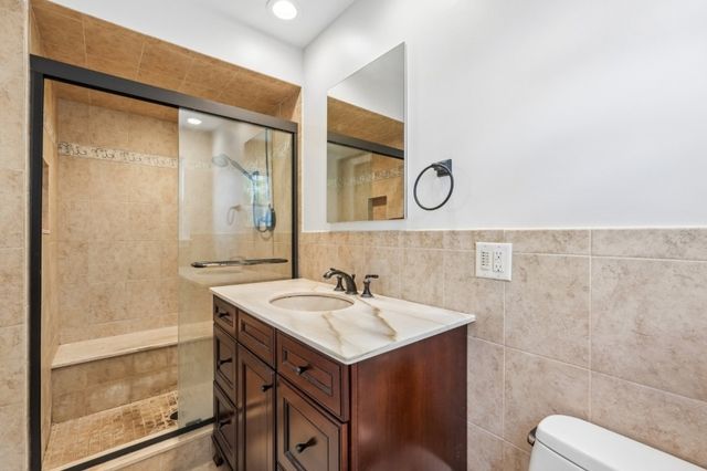 3 Wedgewood Dr, West Orange Twp., NJ 07052