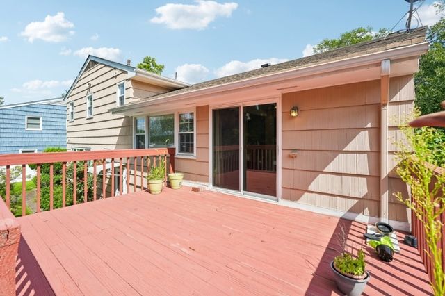 3 Wedgewood Dr, West Orange Twp., NJ 07052