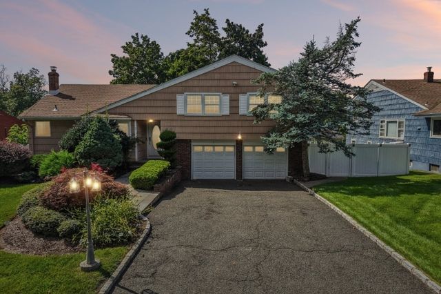 3 Wedgewood Dr, West Orange Twp., NJ 07052
