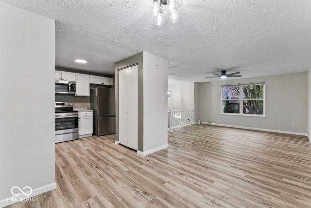 1026 Hollowood Court, Indianapolis, IN 46234