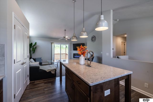 7752 N 108th Street, Omaha, NE 68142