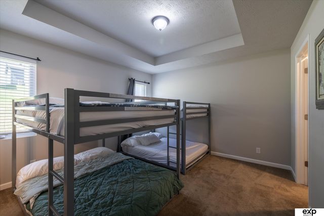 7752 N 108th Street, Omaha, NE 68142
