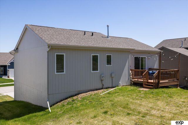 7752 N 108th Street, Omaha, NE 68142