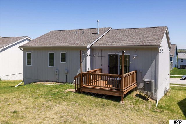7752 N 108th Street, Omaha, NE 68142