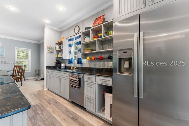 14 Peregrine Dr, Hilton Head Island, SC 29926