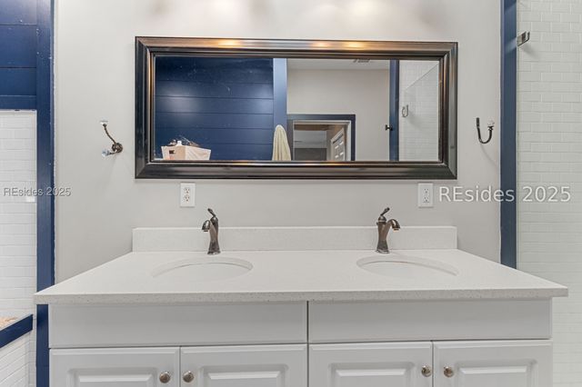 14 Peregrine Dr, Hilton Head Island, SC 29926