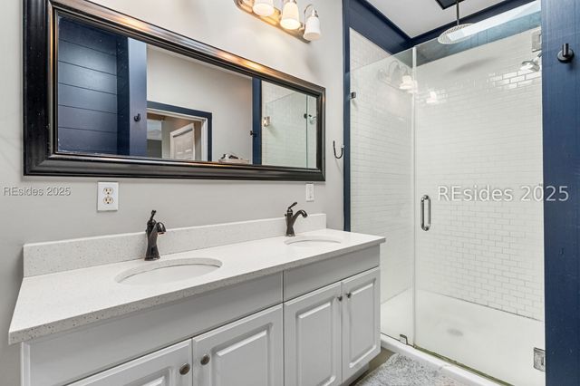 14 Peregrine Dr, Hilton Head Island, SC 29926