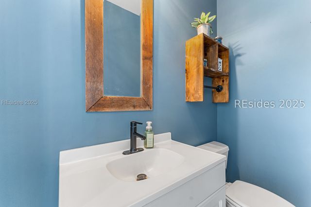 14 Peregrine Dr, Hilton Head Island, SC 29926