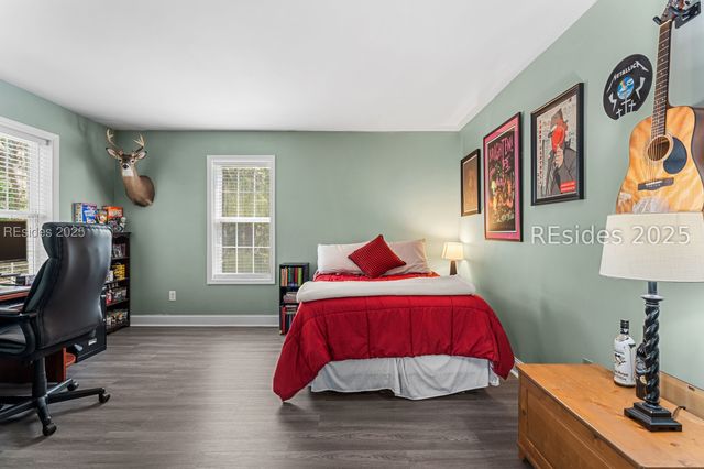 14 Peregrine Dr, Hilton Head Island, SC 29926