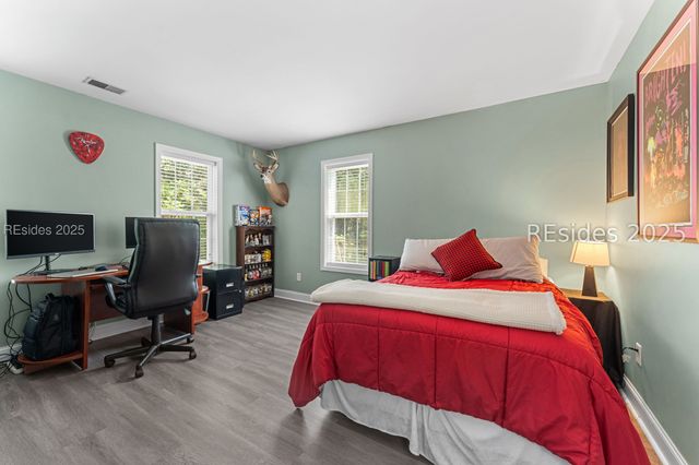 14 Peregrine Dr, Hilton Head Island, SC 29926