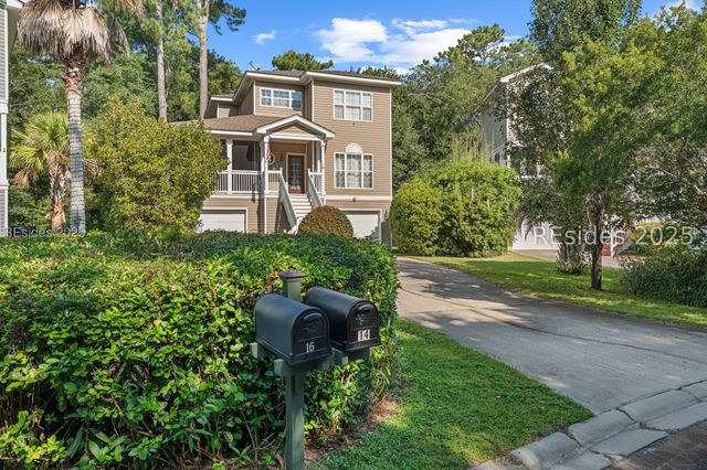 14 Peregrine Dr, Hilton Head Island, SC 29926