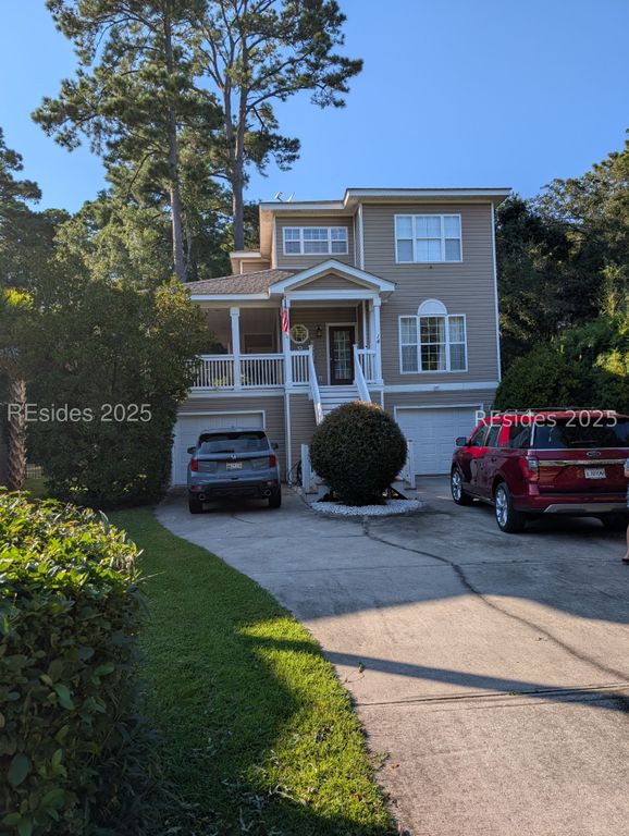 14 Peregrine Dr, Hilton Head Island, SC 29926