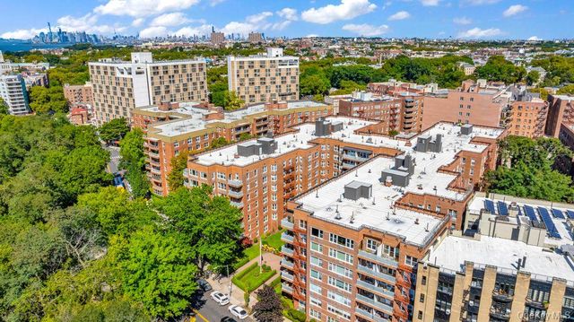 9201 Shore Road A505, Brooklyn, NY 11209