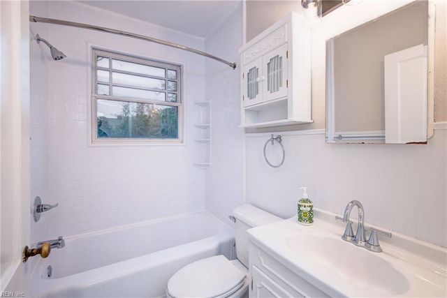 46 Woodfin RD, Newport News, VA 23601