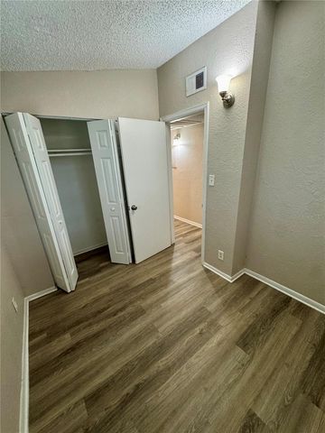 9216 W PATTERSON STREET, Tampa, FL 33615