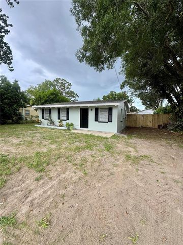 9216 W PATTERSON STREET, Tampa, FL 33615