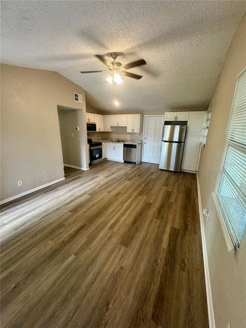 9216 W PATTERSON STREET, Tampa, FL 33615