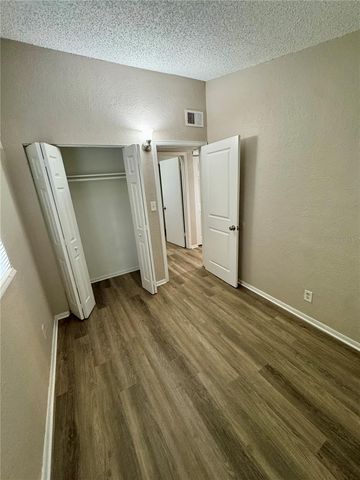 9216 W PATTERSON STREET, Tampa, FL 33615